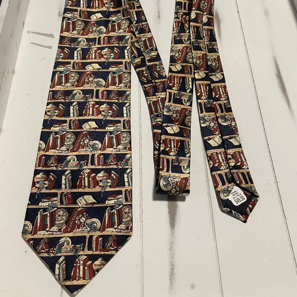 Museum Artifacts Silk Necktie Books Library Teacher History‎ Librarian Tie